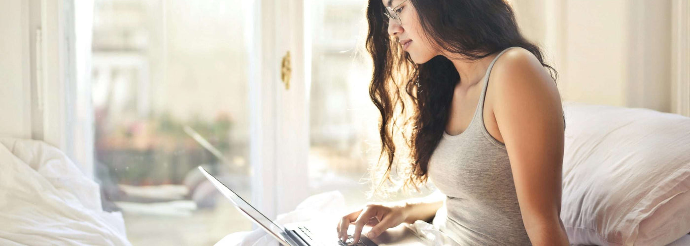 Mal de dos au réveil : causes et comment s’en débarrasser ?