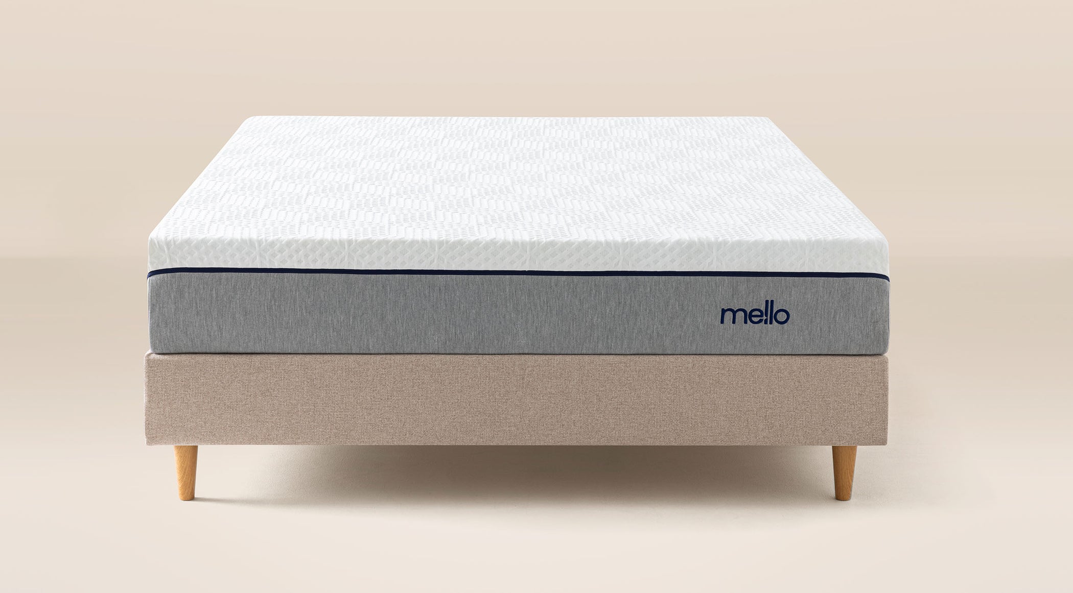 Sommier tapissier beige